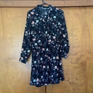 Black Dress with Flowers 🤍